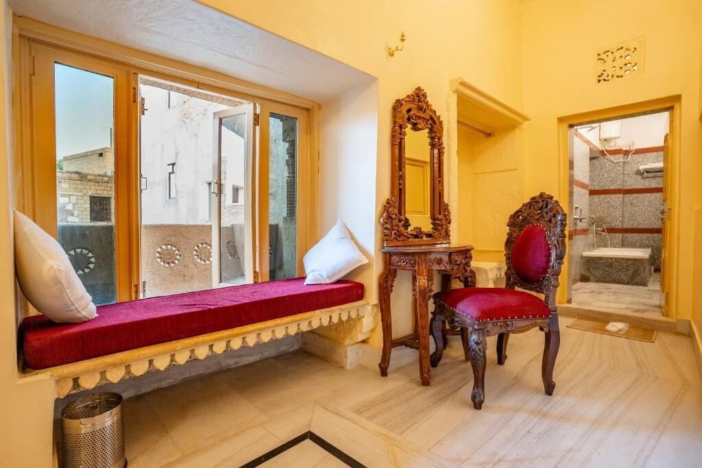 Luxury Double Room, 1 King Bed, Non Smoking | Interior