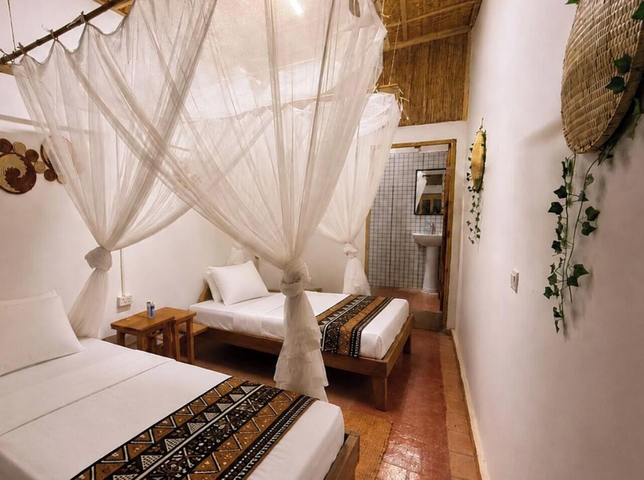 Double or Twin Room, Balcony, Garden View