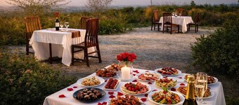 Voyager Equator Lodge