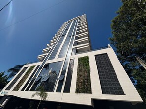 Apartamento básico | Fachada