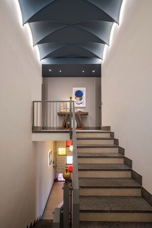 Interior - Vivi Milano - 3BR Design Suites with Free Parking Near Rho Fiera (Baranzate)