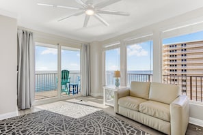 TV - Luxury Gulf-Front Condo with Massive Wraparound Balcony & Sunset Views (Panama City Beach)