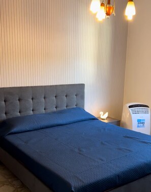 2 quartos, ferros/tábuas de passar roupa, Wi-Fi, roupa de cama