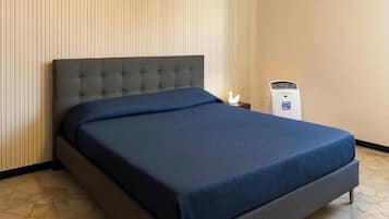 2 habitaciones, tabla de planchar con plancha, wifi y ropa de cama