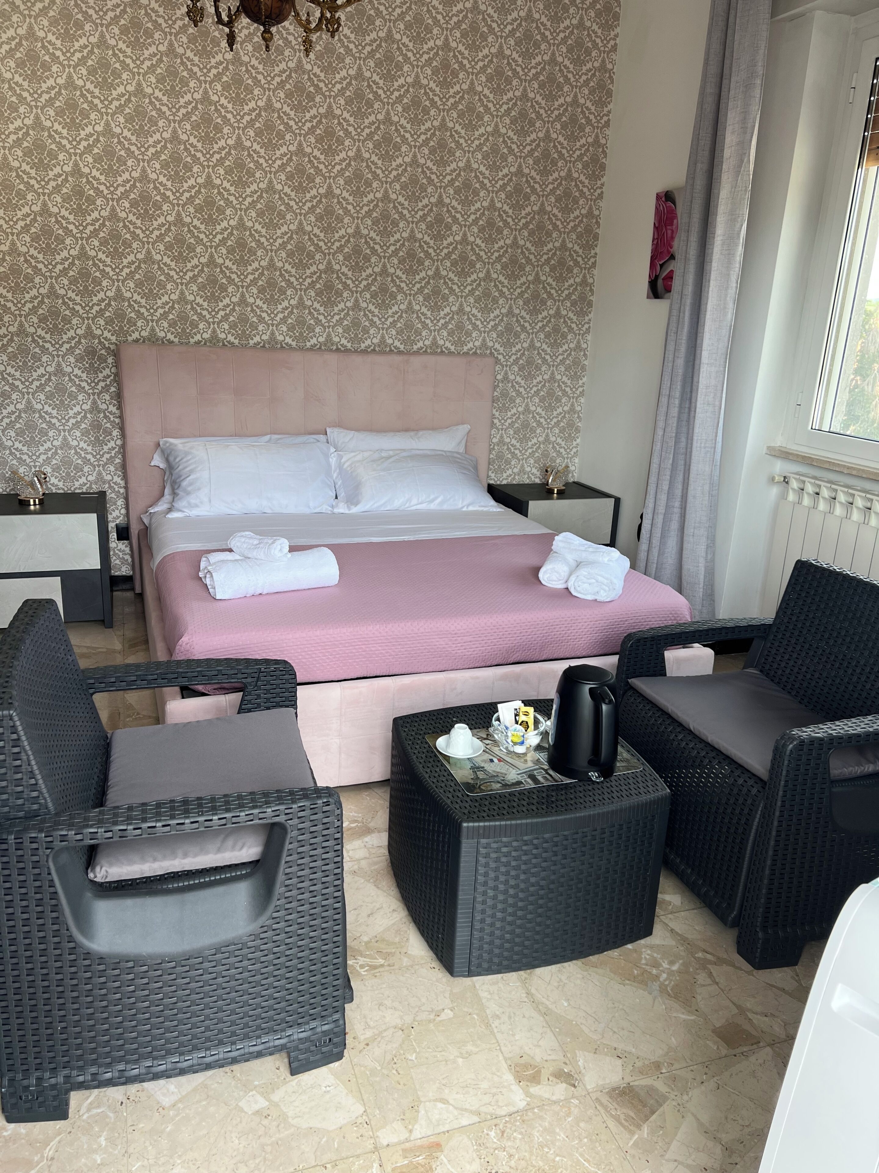 2 Schlafzimmer, Bügeleisen/Bügelbrett, WLAN, Bettwäsche