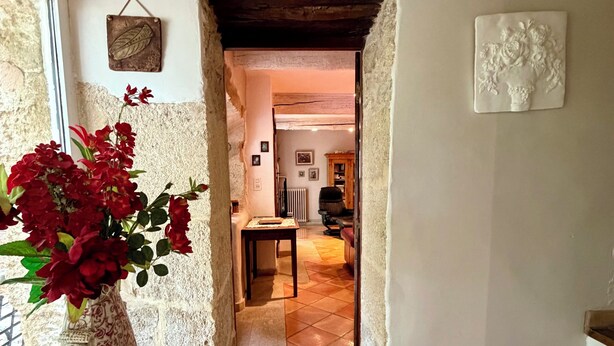 Unclassified image, 1 of 50, button - Mas de la Meï (Cavaillon)