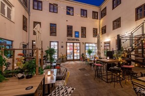 Outdoor dining - City Rooms OS (Osijek)