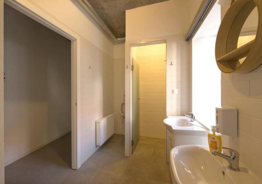 Basic Room, Multiple Beds | Bathroom | Shower, hair dryer, towels, soap