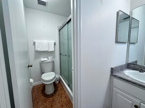 Free toiletries - 3b/2b Best Location, Private Pool, Indian Wells (Kissimmee)