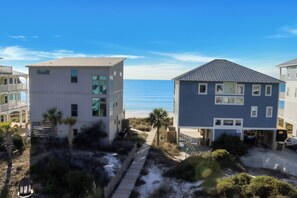 Exterior - ☀️ Pet Friendly - Steps to Beach - The Lazy Turtle ☀️ (Cape San Blas)