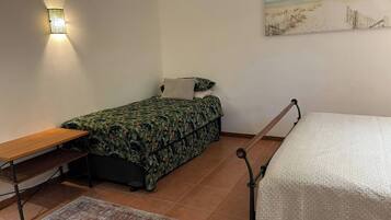 Apartment, 2 Bedrooms, Smoking, Balcony