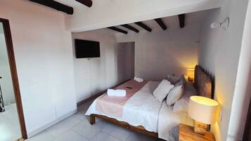 Deluxe Room | Free WiFi