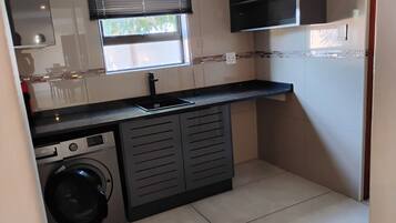 Refrigerador y microondas