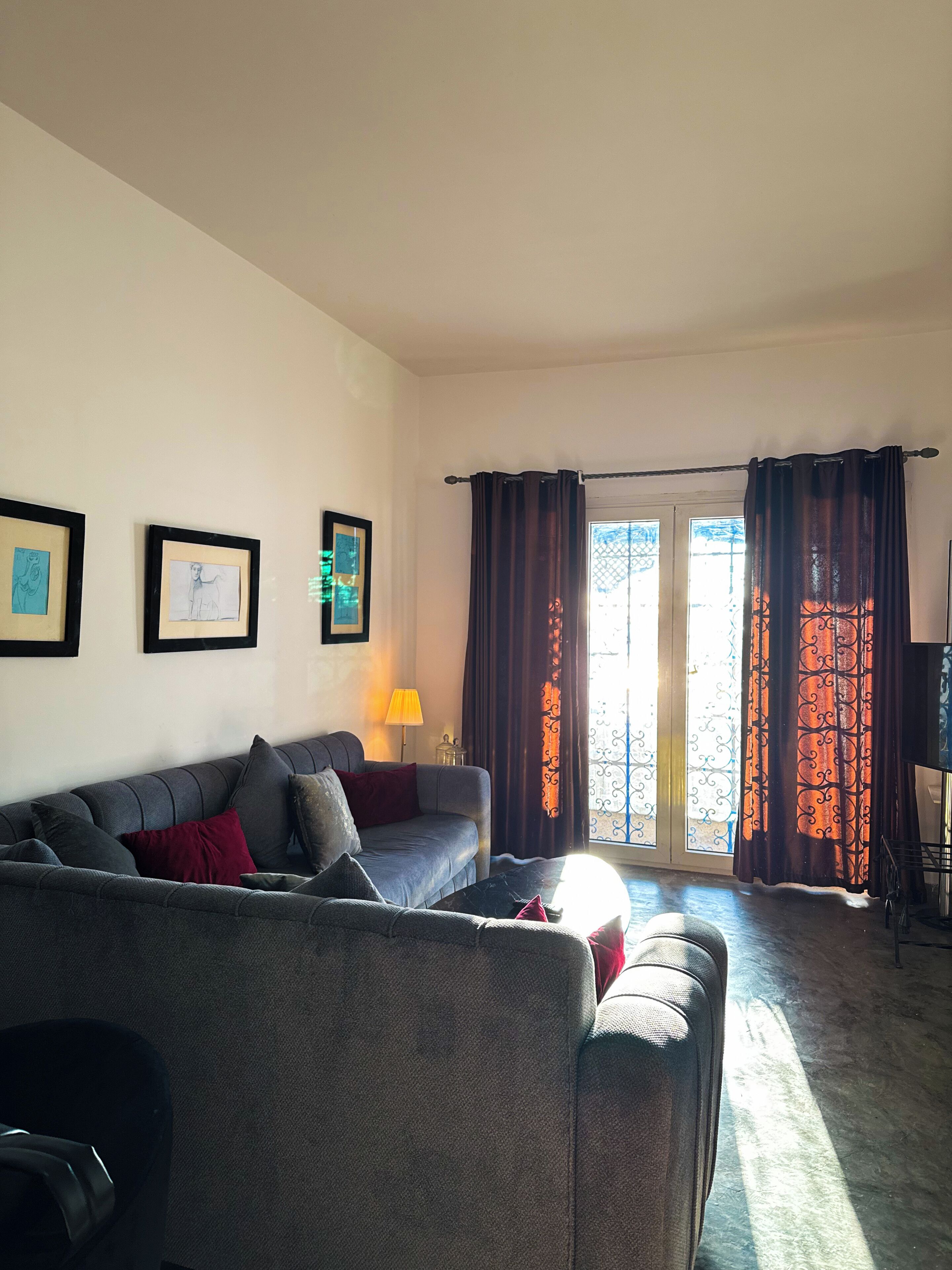 Appartamento Comfort, balcone, vista spiaggia | Area soggiorno