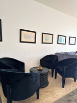 Apartamento Confort, balcón, vistas a la playa | Interior