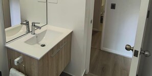 Handdoeken, toiletpapier