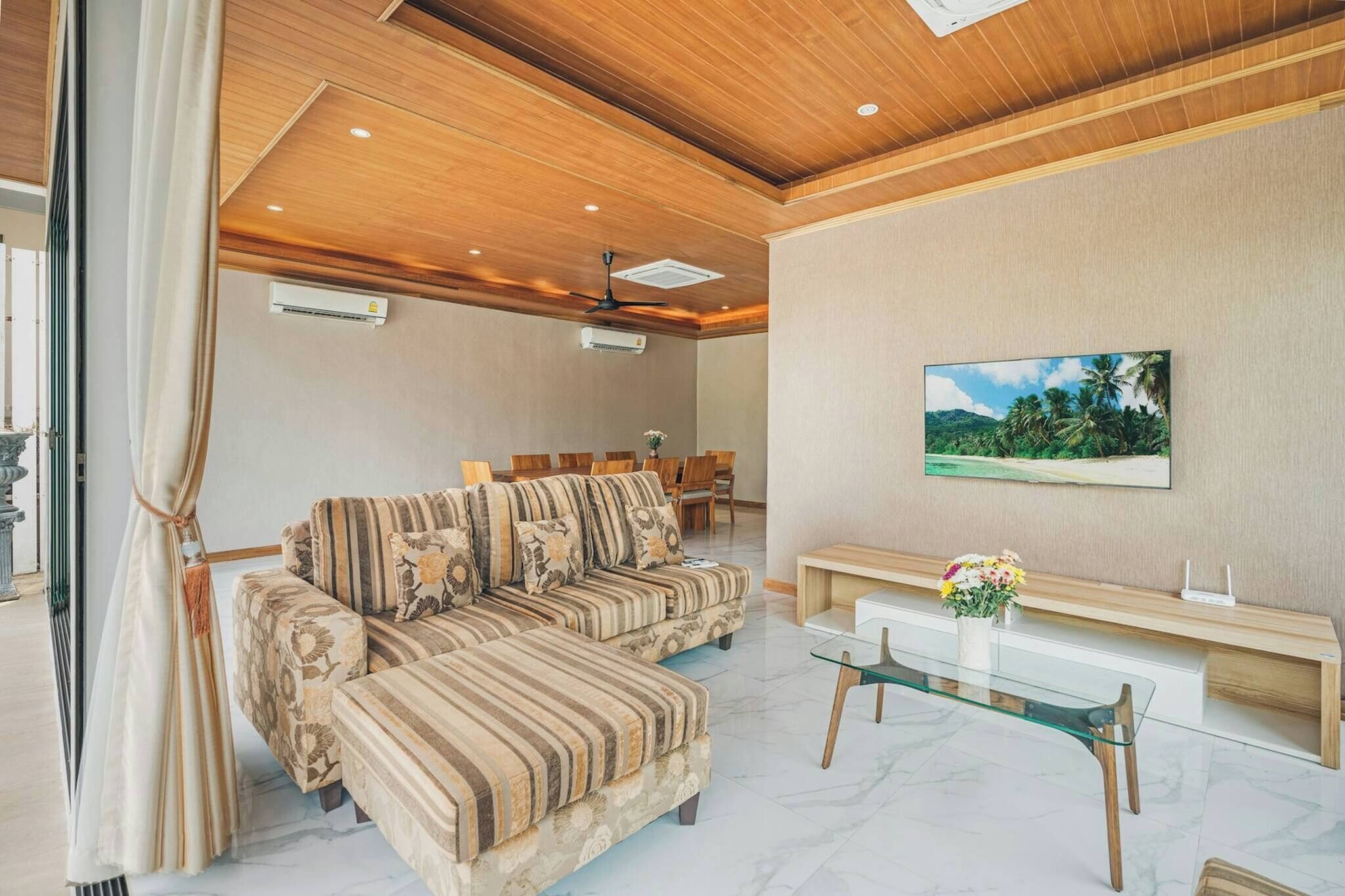 Villa, 3 Bedrooms, Accessible, Private Pool | Living area