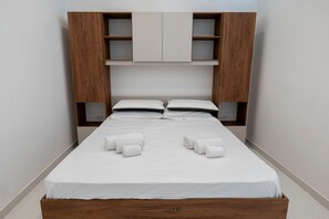 1 bedroom, WiFi - Marusu Apartments Ground Floor (terrasini)