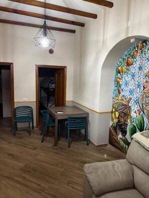 Interior - La Pergola Apartment near Historic Ballarò Market (Palermo)