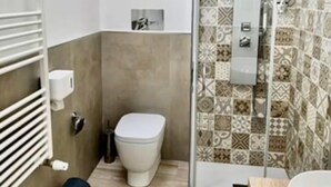 Immagine non classificata, 2 di 8, pulsante