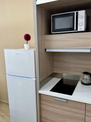 Microwave, stovetop - Terrasini center 5 con balcone (TERRASINI)