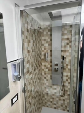 Hair dryer, towels - Terrasini center 3 room (TERRASINI)