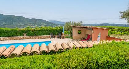 Gîte le jolia - Gîte avec piscine
