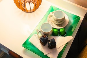 Colchones con pillow-top, tabla de planchar con plancha y wifi gratis 