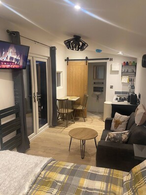 Cabin, 1 Bedroom, Balcony, Mountain View | 1 bedroom - Hill View Cabin-private hot Tub-valley Views (Knighton)