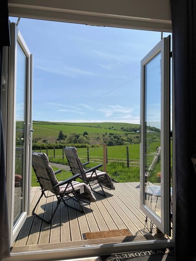 Hill View Cabin-private hot Tub-valley Views