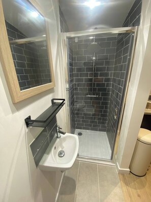 Cabin, 1 Bedroom, Balcony, Mountain View | Bathroom - Hill View Cabin-private hot Tub-valley Views (Knighton)