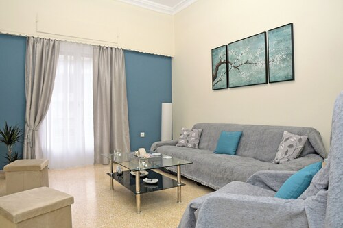 Lovely apartment near the center of Athens