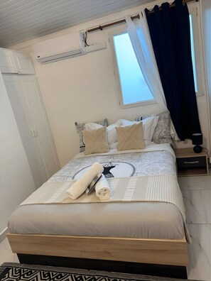 Iron/ironing board, WiFi, bed sheets - ⭐ Comfortable 3-bedroom house - Garden & BBQ - 5 min from Raizet airport (Les Abymes)