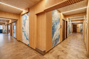 Interior - Hotel Rism Suites Koramangala (Bengaluru)