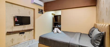 Deluxe Room | Premium bedding, bed sheets