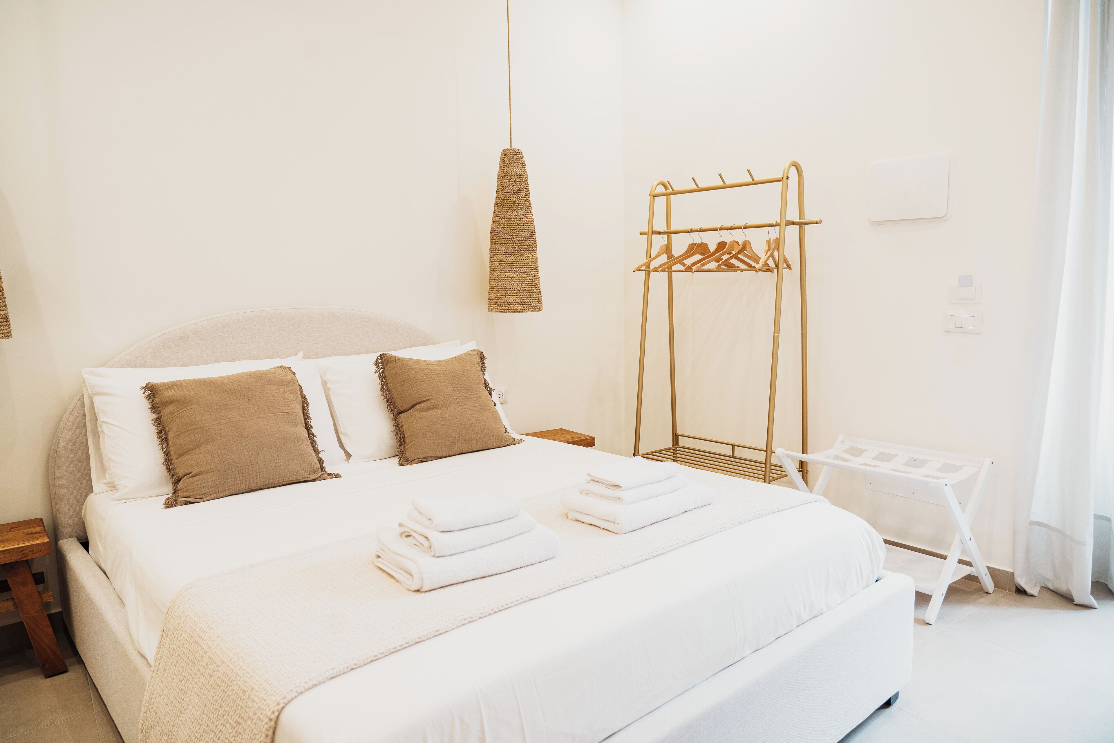 Accès Internet, draps fournis