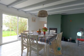 Dining - Friendly house for 8 with garden in Noirmoutier (Noirmoutier-en-l´Ile)
