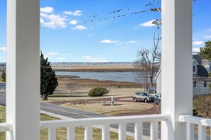 Property grounds - Mainstay by Seaside Vacations and Sales (Chincoteague Island)