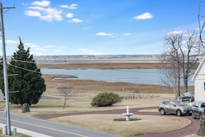 Property grounds - Mainstay by Seaside Vacations and Sales (Chincoteague Island)