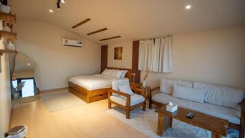 Deluxe Bungalow, Balcony, Mountain View | Ruang tamu