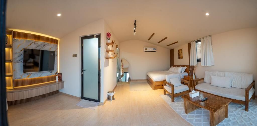 Deluxe Bungalow, Balcony, Mountain View