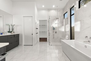 Hair dryer - New luxury modern home in Midway Hollow with heated pool, private casita, indoor/outdoor living, designer furnishings, garage, and concierge service. Perfect for families, groups, or extended stays. (Dallas)