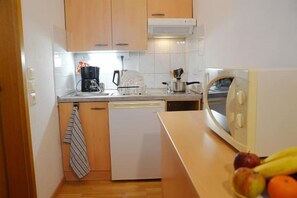 Private kitchen - Birch vacation apartment - 300 m to the beach & pure relaxation (Lubmin)