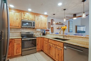 Private kitchen - NEW! Spruce Lodge 2 Bedroom Condo #398/498 (Copper Mountain)