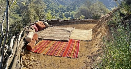 Hacienda Hideaway + Mountain View, Creek & Trails