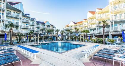 Charming Oceanview 1-bedroom apartment in Galveston with Private Beach Access