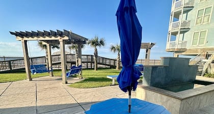 Charming Oceanview 1-bedroom apartment in Galveston with Private Beach Access