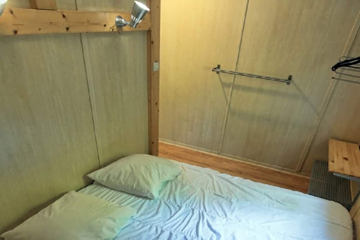 Economy chalet, uitzicht op tuin