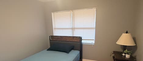 Internet, bed sheets