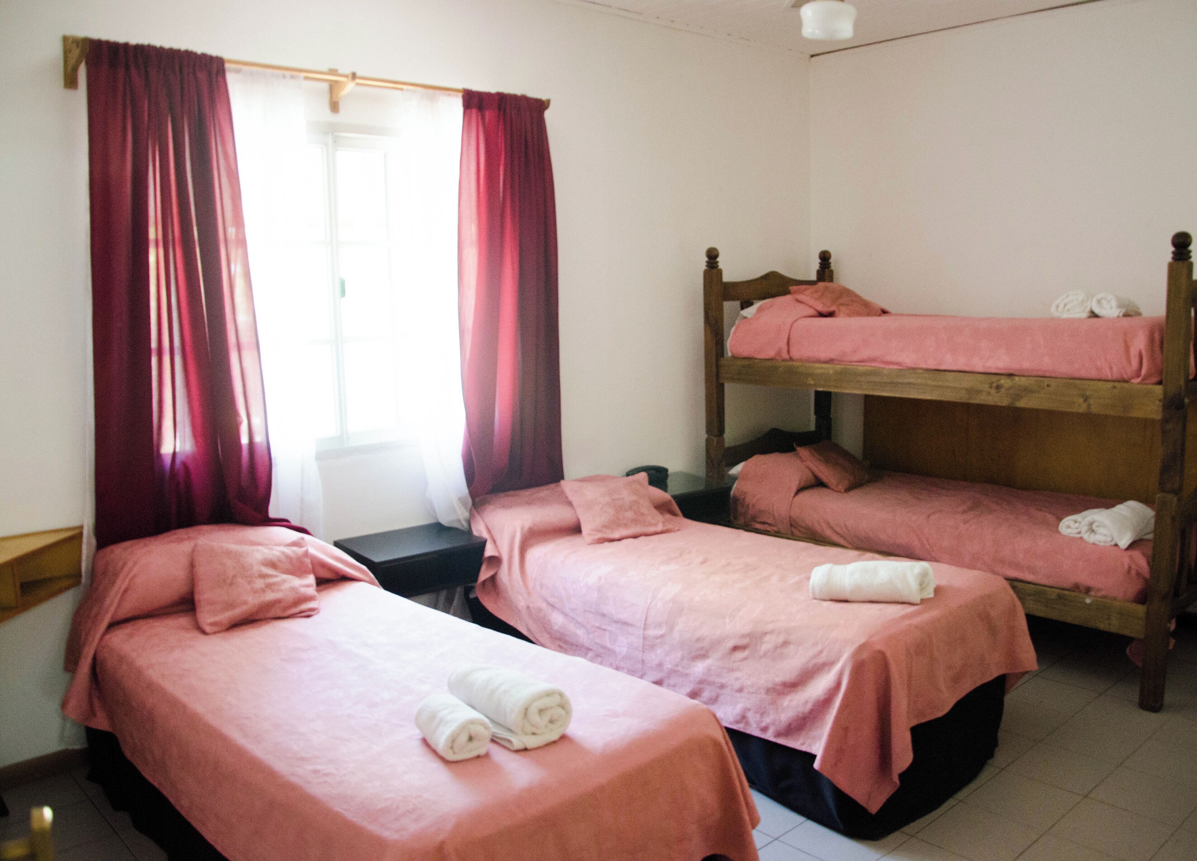 Habitación cuádruple clásica | Wifi gratis 